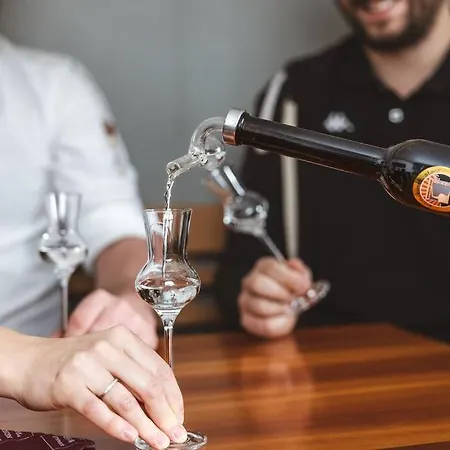 Apart Mark, Stanz Bei Landeck - Moderne Wohnung In Sonniger Lage * Stanz Bei Landeck