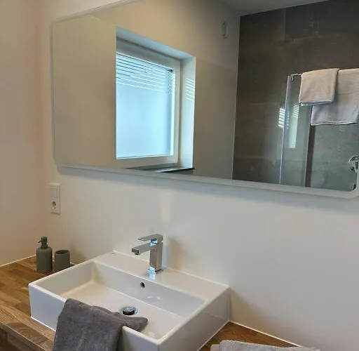 Apartament Mark, - Moderne In Sonniger Lage