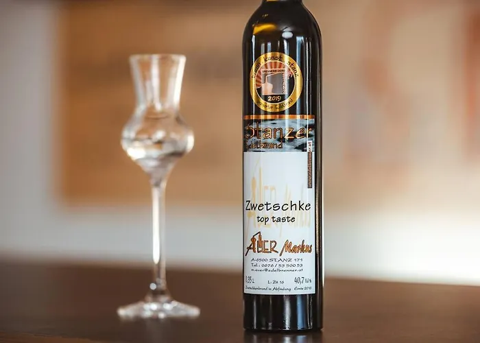 Mark, - Moderne In Sonniger Lage