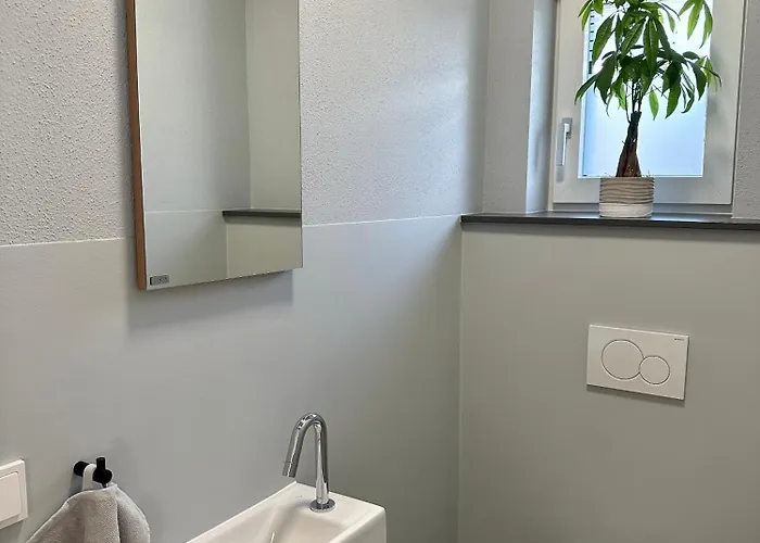 Mark, - Moderne In Sonniger Lage